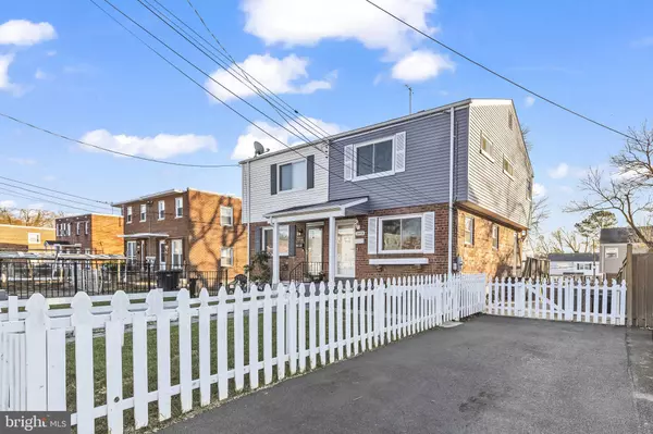 Alexandria, VA 22304,3918 USHER AVE