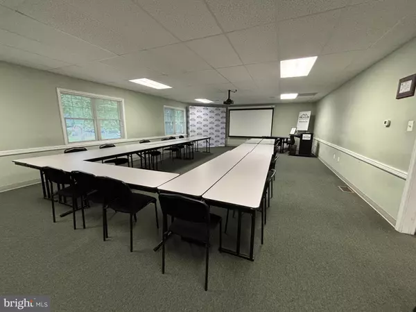 Cherry Hill, NJ 08034,306 KINGS HWY S