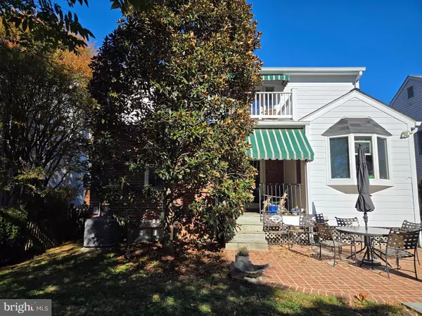 Chevy Chase, MD 20815,4822 CHEVY CHASE BLVD