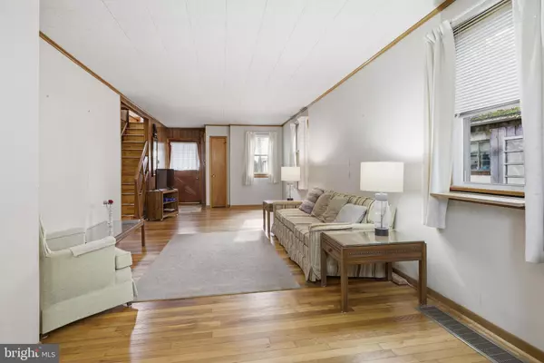 Collingdale, PA 19023,933 BEDFORD AVE