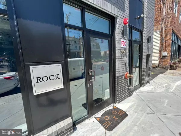 5542-44 RIDGE AVE #208, Philadelphia, PA 19128