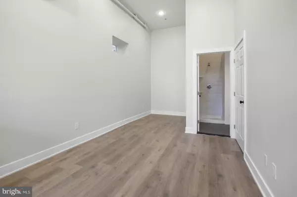 Philadelphia, PA 19104,223 S 45TH ST #1F