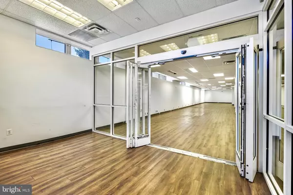 Washington, DC 20001,1000 U ST NW