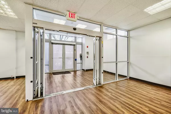 Washington, DC 20001,1000 U ST NW