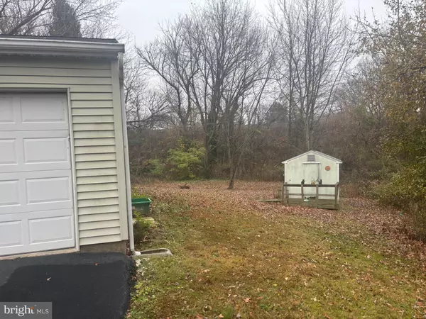 Columbia, PA 17512,1040 HILMAR CIR