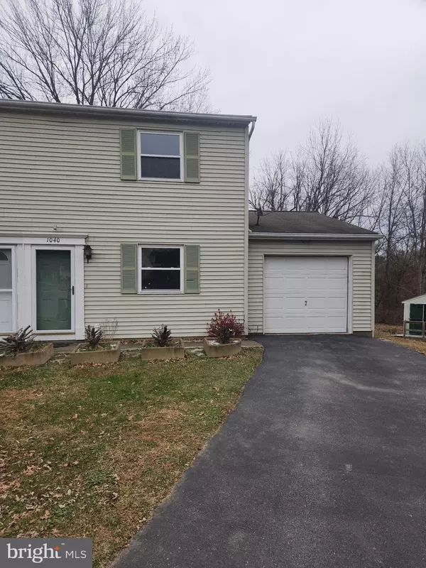 Columbia, PA 17512,1040 HILMAR CIR