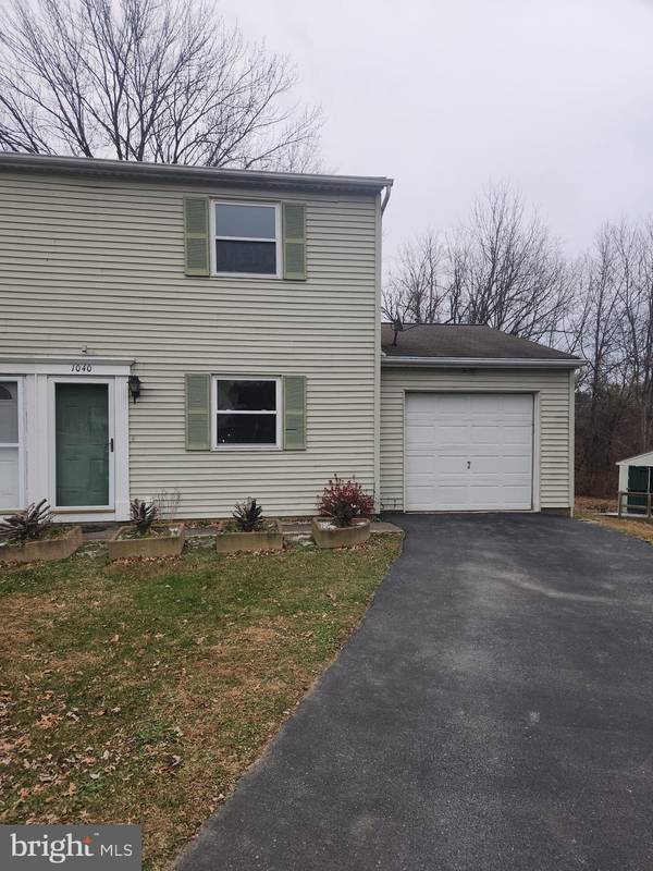 Columbia, PA 17512,1040 HILMAR CIR
