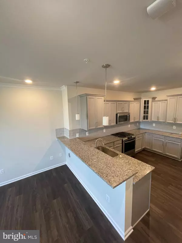 Frederick, MD 21703,4914 MACDONOUGH PL