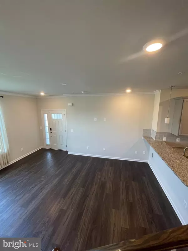 Frederick, MD 21703,4914 MACDONOUGH PL