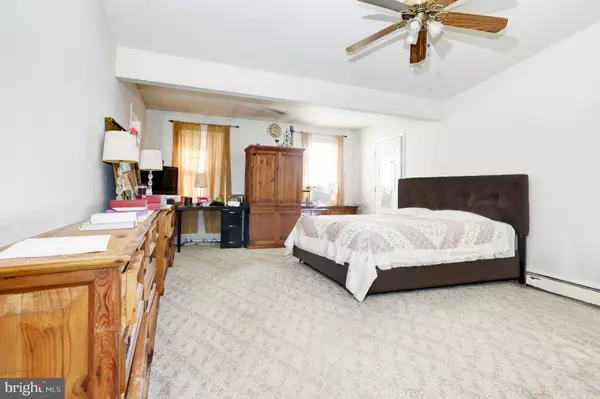 Atlantic City, NJ 08401,2040 HAMILTON AVE