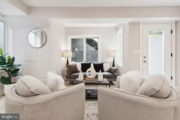 Washington, DC 20015,5305 CONNECTICUT AVE NW #2