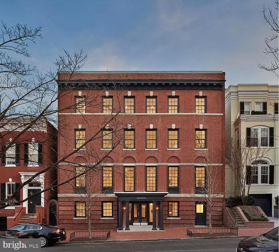 Washington, DC 20007,3016 DUMBARTON NW #102