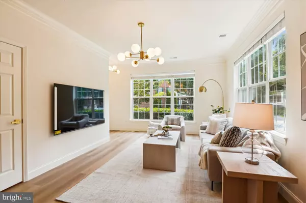 Gaithersburg, MD 20878,604 HIGHLAND RIDGE AVE #100