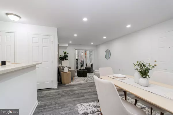 Stafford, VA 22556,505 GARRISON WOODS DR #124