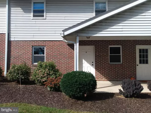 Greencastle, PA 17225,861 BUCHANAN TRL E #9