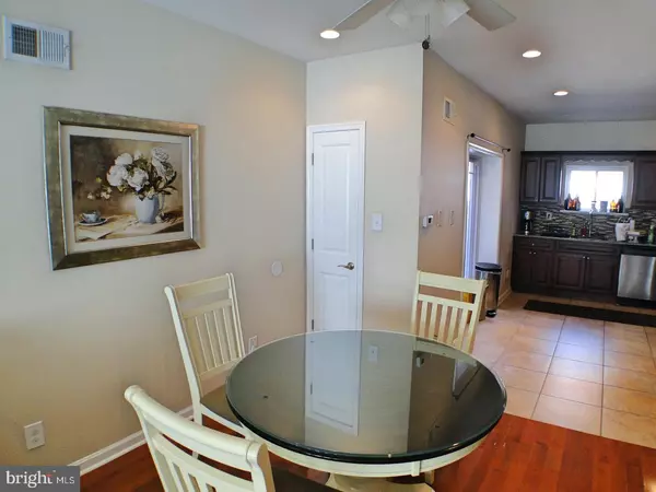 Philadelphia, PA 19145,2533 S ROSEWOOD ST