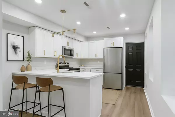 Baltimore, MD 21223,1110 W LOMBARD ST