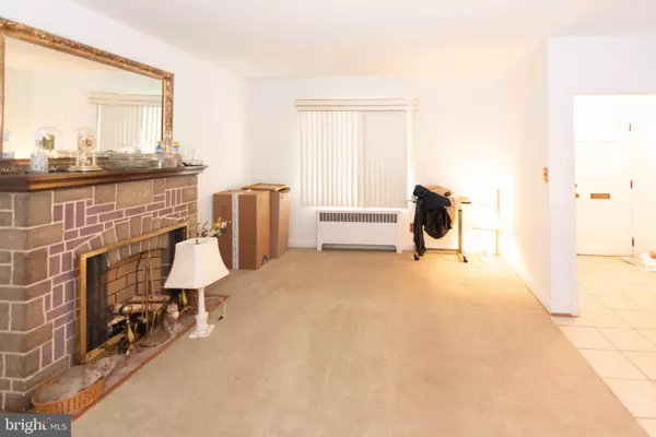 Baltimore, MD 21213,3040 E FEDERAL ST