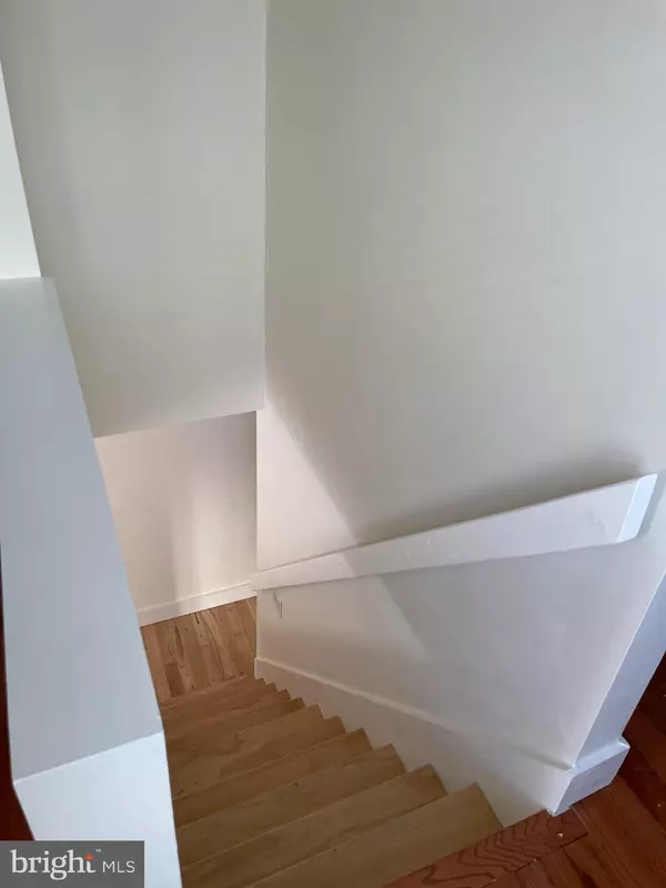 Philadelphia, PA 19122,511 MORSE ST