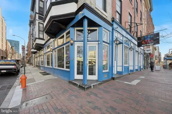 Philadelphia, PA 19106,118 MARKET ST