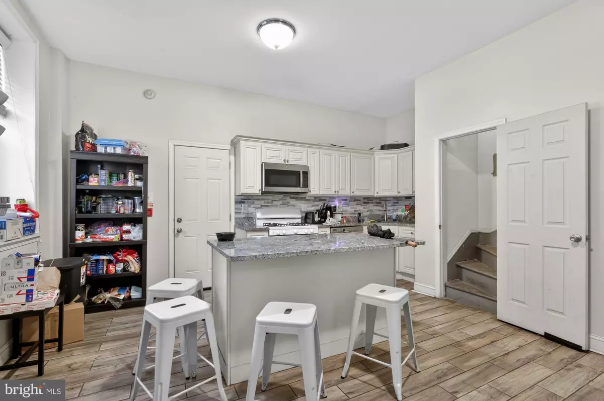 Philadelphia, PA 19104,4011 PINE ST