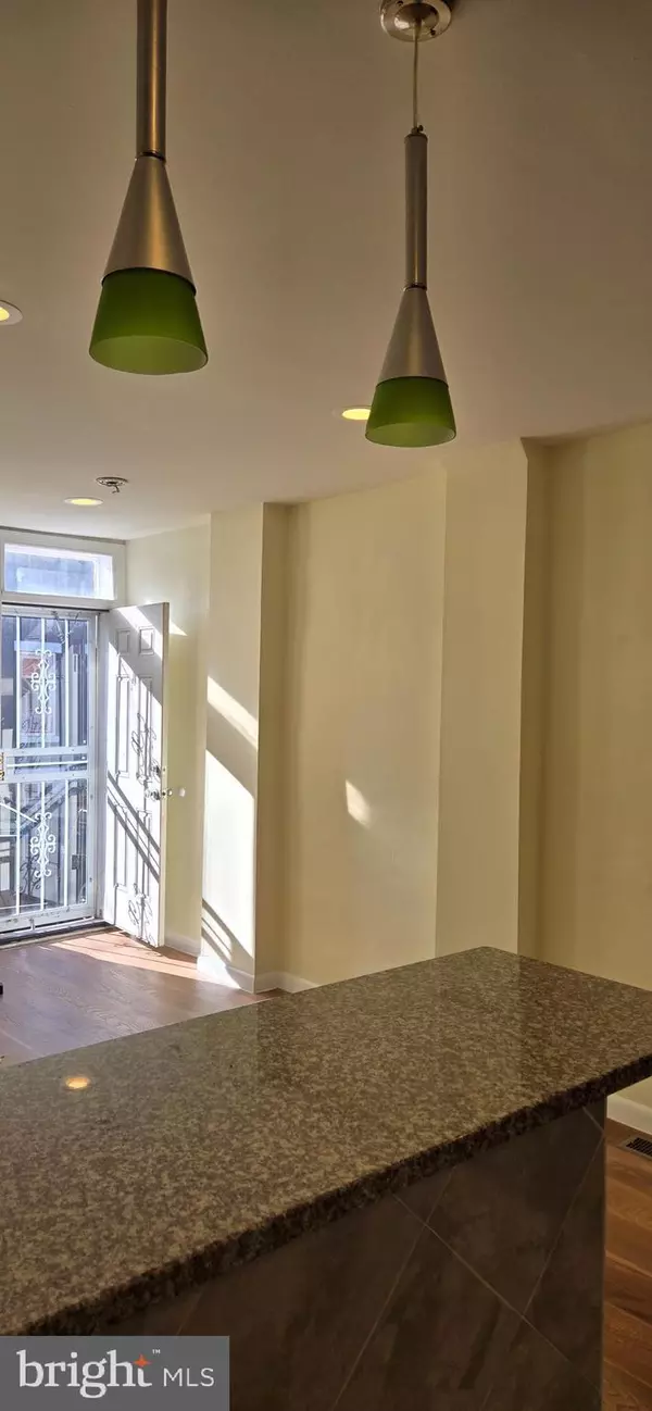 Philadelphia, PA 19145,2831 CANTRELL ST