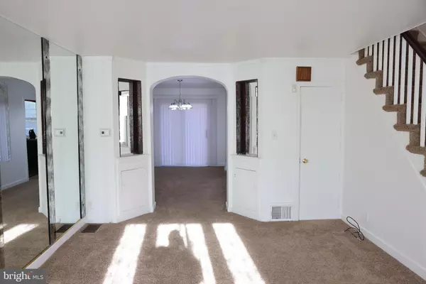 Philadelphia, PA 19150,8423 CEDARBROOK AVE