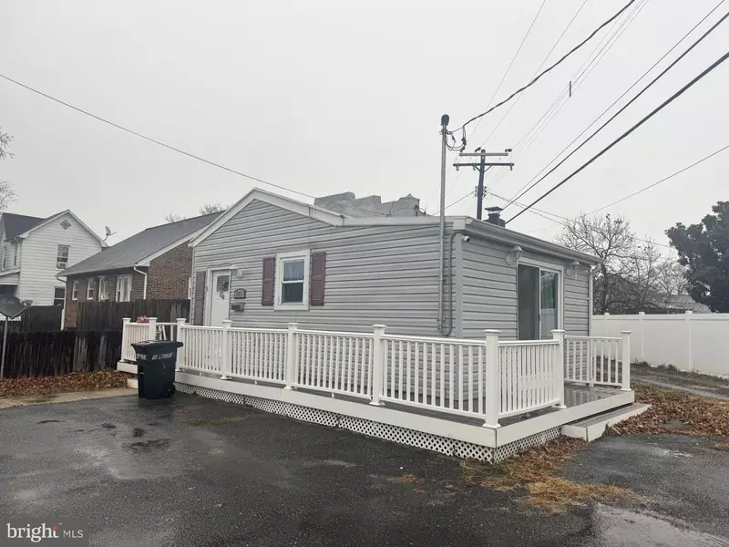 201 MACE AVE, Essex, MD 21221