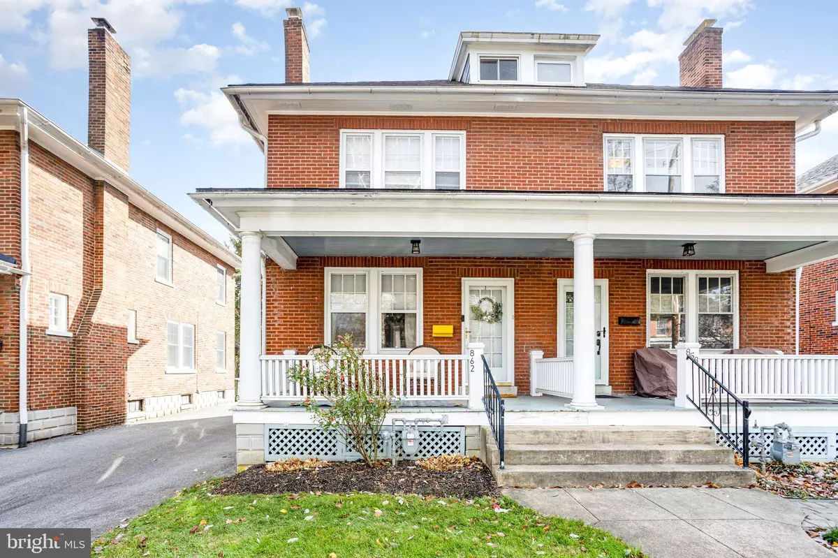 Lancaster, PA 17601,862 PLEASURE RD