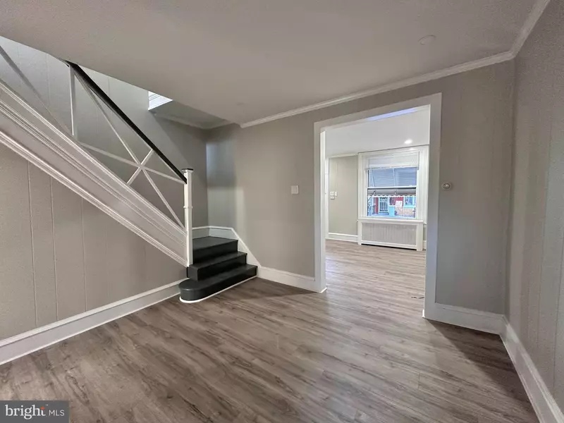 934 N FALLON ST, Philadelphia, PA 19131