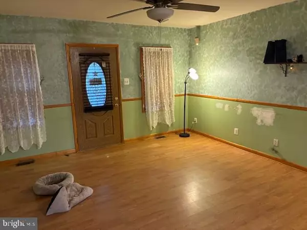 Camden, NJ 08105,2714 ARTHUR AVE