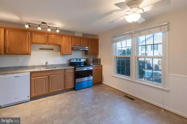 Springfield, VA 22153,8132 SLEEPY VIEW LN