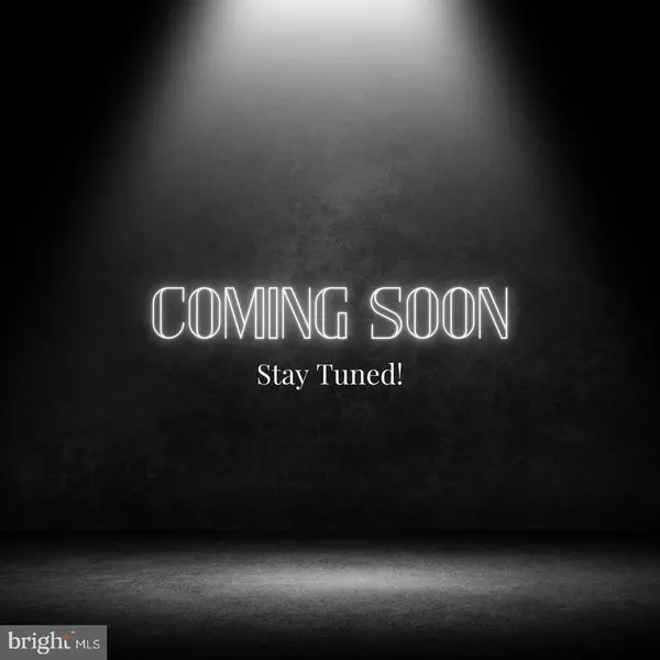 206 36TH ST SE, Washington, DC 20019