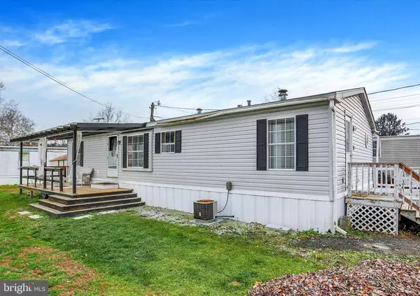 1550 WILLIAMS GROVE ROAD #101, Mechanicsburg, PA 17055