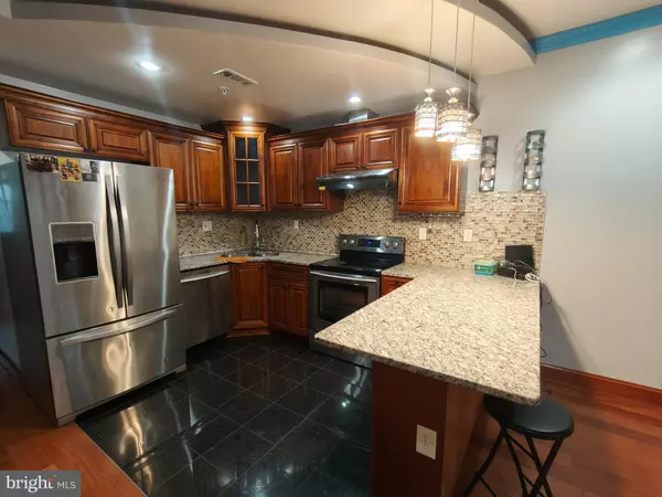 Philadelphia, PA 19123,1106 WALLACE ST #2