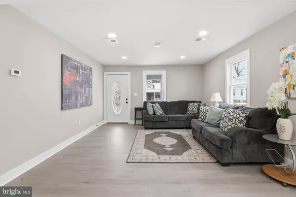 Brentwood, MD 20722,3710 42ND AVE