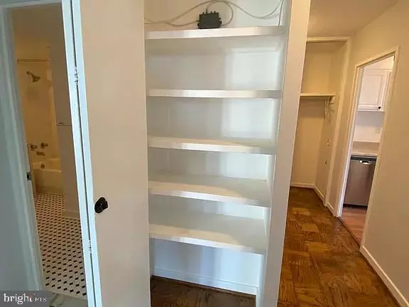 Washington, DC 20024,240 M ST SW #E614