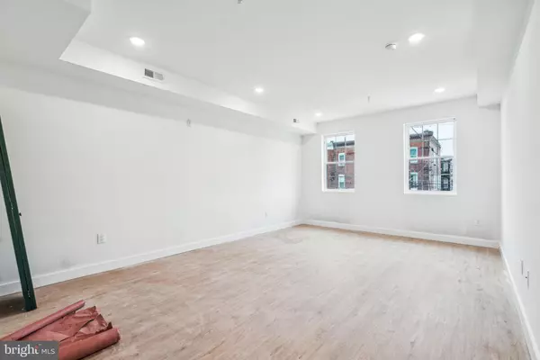 Philadelphia, PA 19104,4165 MANTUA AVE #3