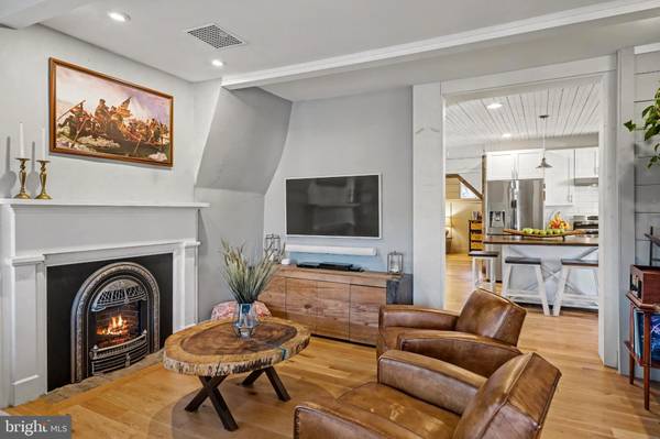 New Hope, PA 18938,4934 RIVER RD