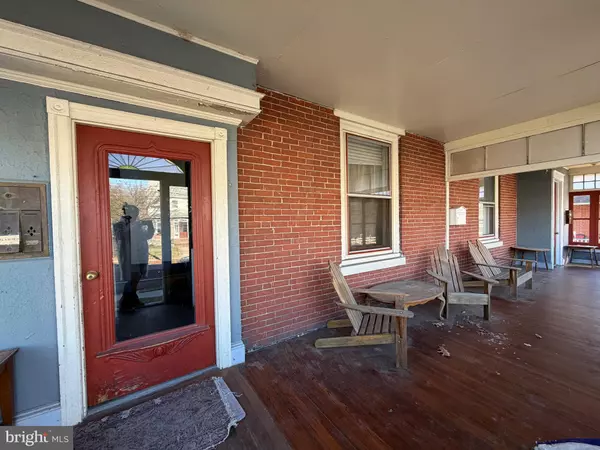 Lansdowne, PA 19050,24 W GREENWOOD AVE #3RD FLOOR