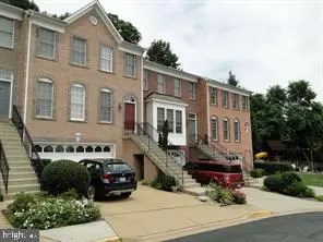 Vienna, VA 22180,106 SHEPHERDSON LN NE