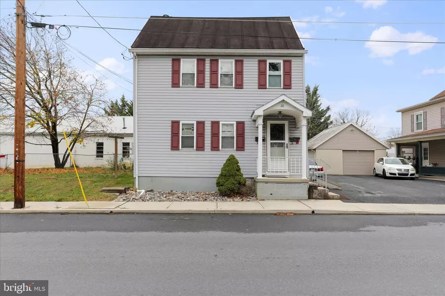 20 E E MADISON STREET, Greencastle, PA 17225