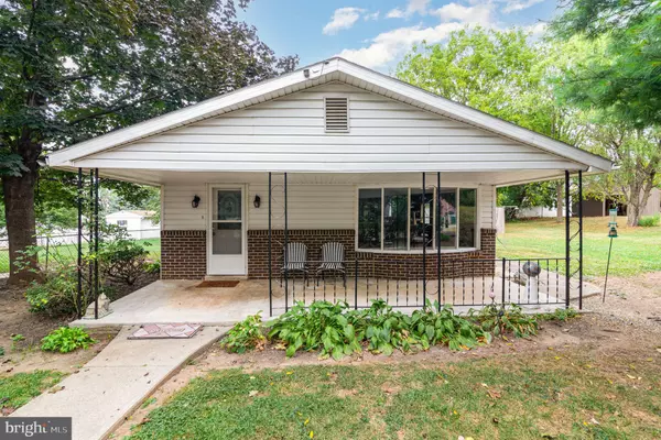 55 ETHEL AVE, Hummelstown, PA 17036