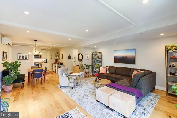 Washington, DC 20010,1514 NEWTON ST NW #301