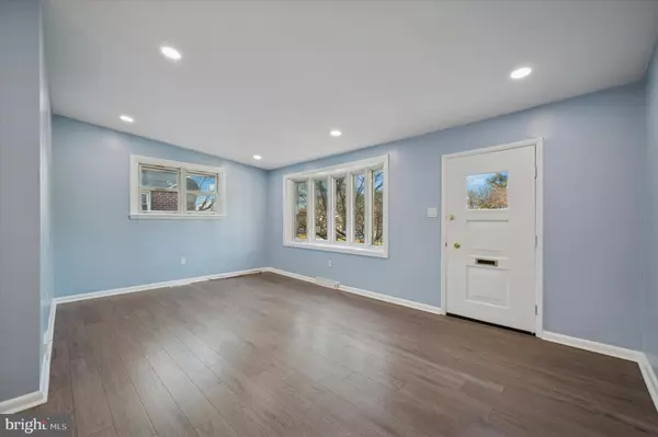 Jenkintown, PA 19046,555 WANAMAKER RD