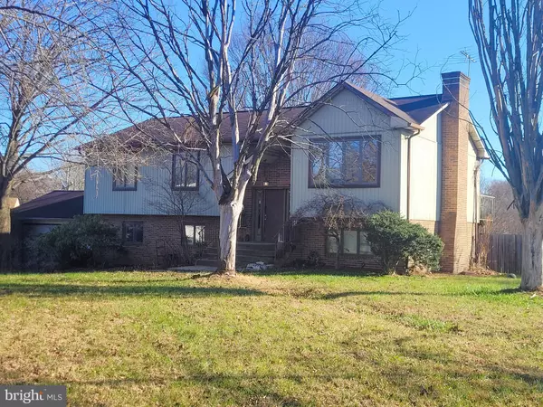 10201 PINE MEADOWS LN, Upper Marlboro, MD 20772