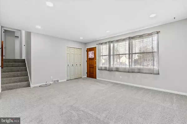 Mechanicsburg, PA 17055,303 BRANDY LN