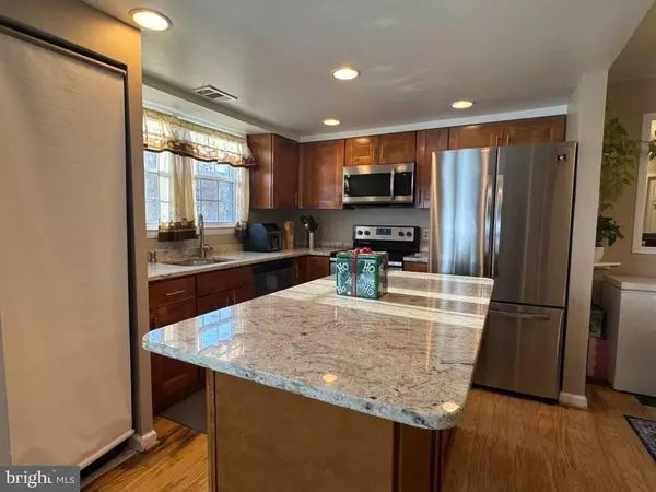 9988 CONFEDERATE TRL, Manassas, VA 20110