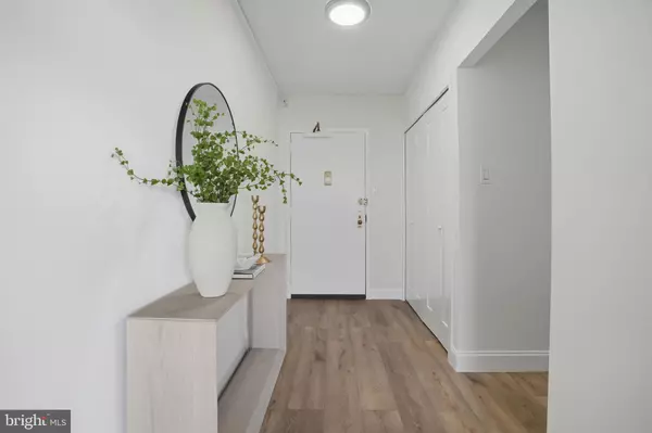 Falls Church, VA 22041,3701 S GEORGE MASON DR #1510N