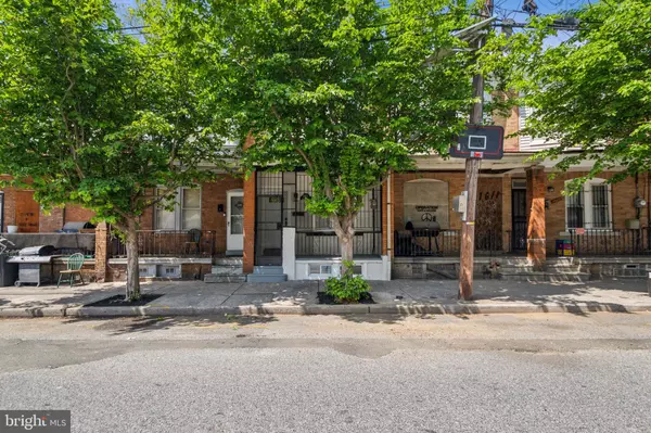 1613 LOUIS ST, Camden, NJ 08104